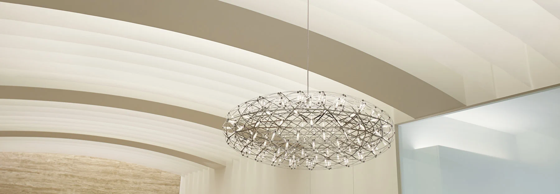 ファーストビュー